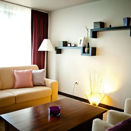 Hotel Aranygombos Fogado Telkibánya