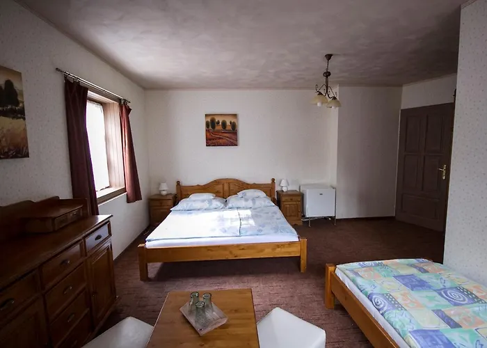 Hotel Aranygombos Fogado